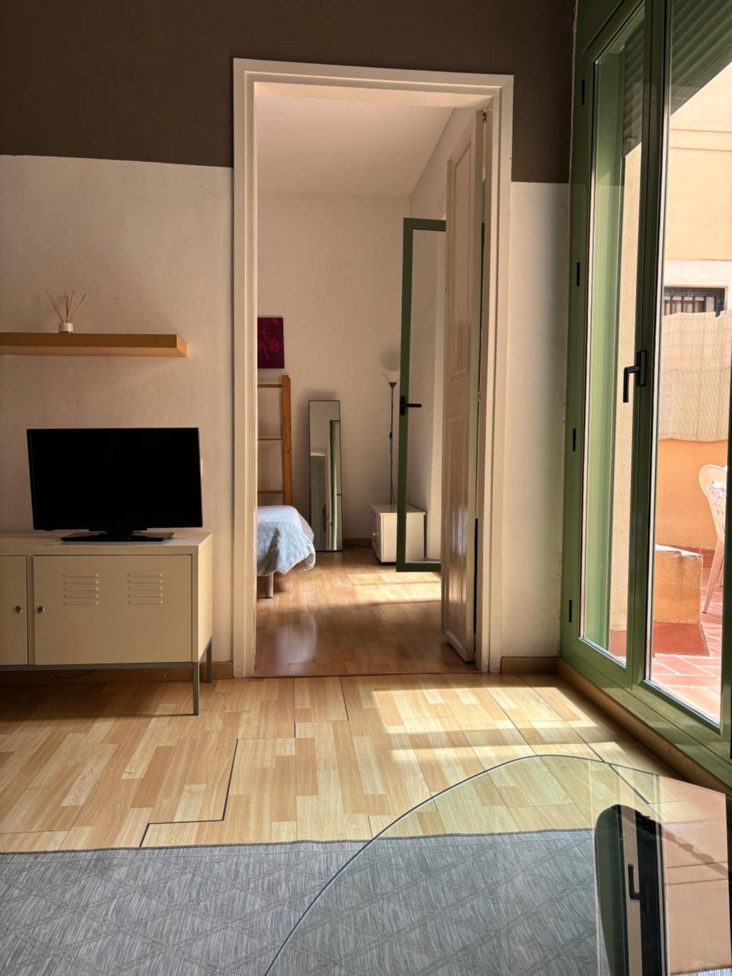 Urban Center Apartment *